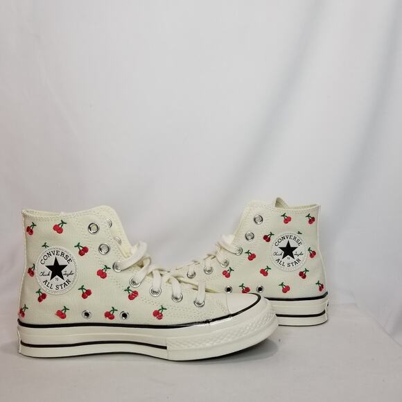 Converse Women's Chuck 70 Cherries Hi Tops Size 7.5 A08863C NWT - Picture 3 of 9